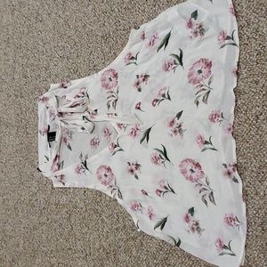 Forever 21 Floral Sleeveless Top